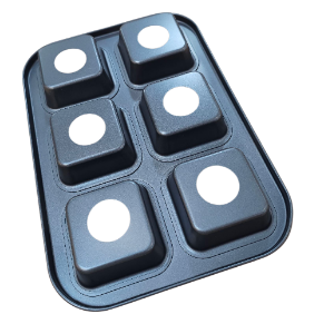  ​قالب 6 تایی مافین و کاپ‌کیک با خانه‌های مربعی و روکش نچسب تیره رنگ 