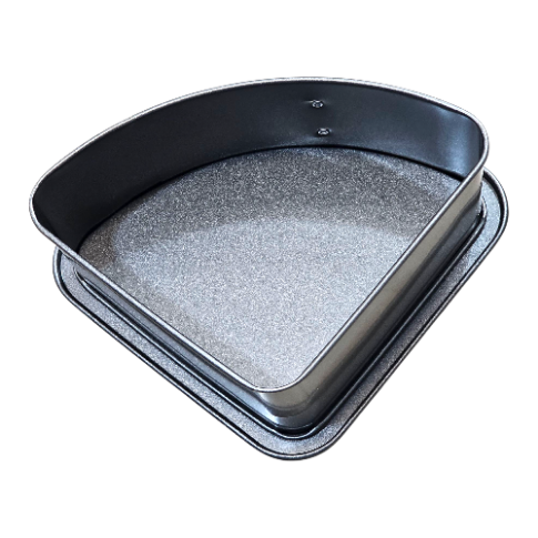 یک عدد قالب فلزی نچسب با ضامن قفل و شکل مثلثی