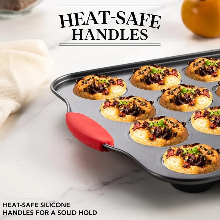  ​قالب 24 تایی مینی مافین نچسب با دستگیره‌های سیلیکونی قرمز رنگ 