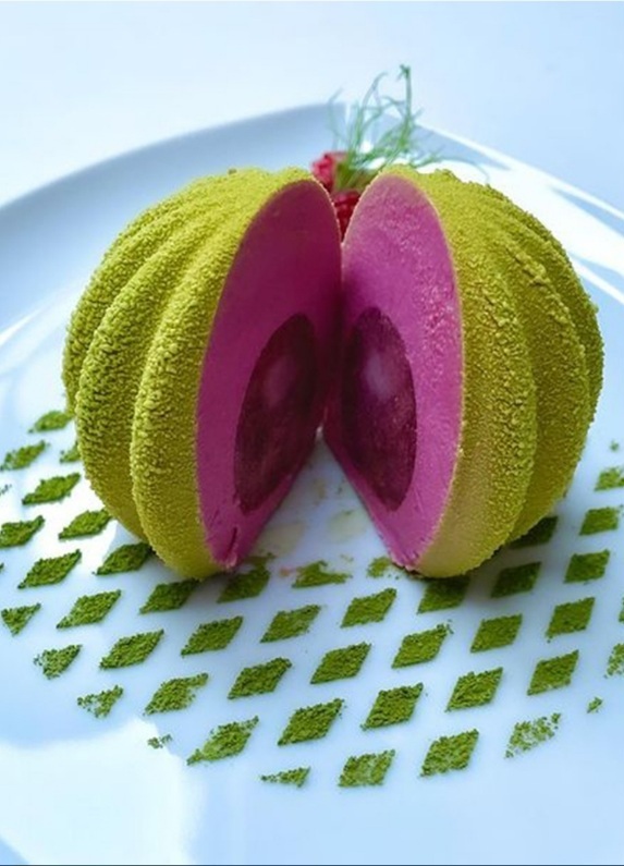  خرید قالب سیلیکونی ۶ خانه دسر مدل گنبدی شیاردار | قالب موس مدرن 