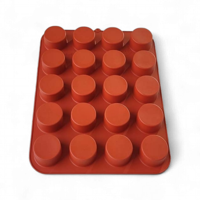  قالب سیلیکونی استوانه‌ای ۲۰ خانه قرمز مناسب شکلات و دسر 