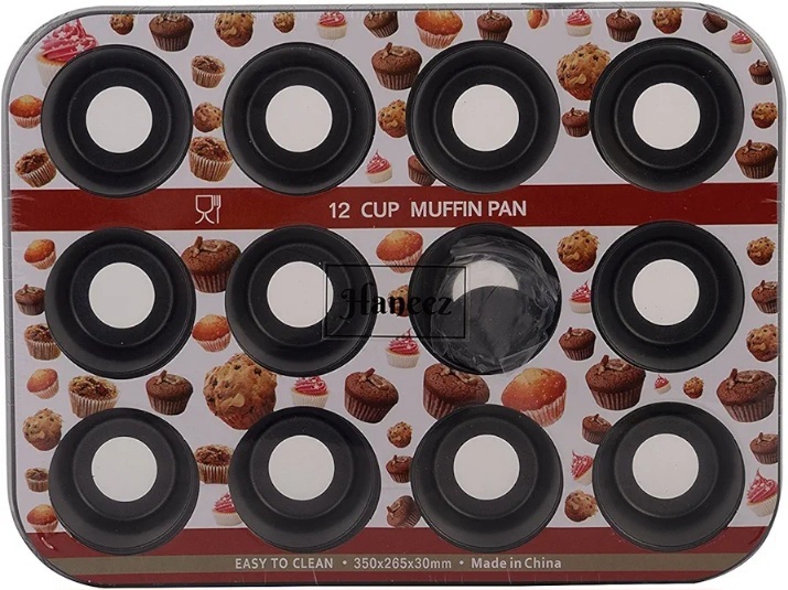 نمای پشت و روی قالب مافین با قابلیت جدا شدن کفی برای خروج آسان کیک